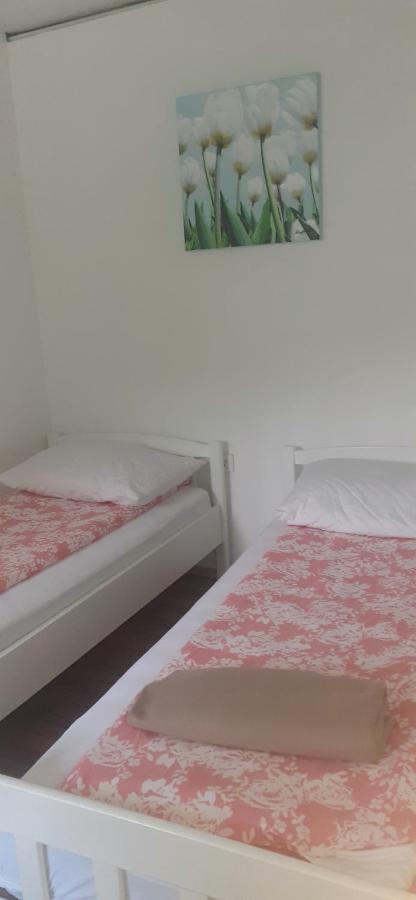 Apartman Sara Vl. Franjo Klasic 크라피나 외부 사진