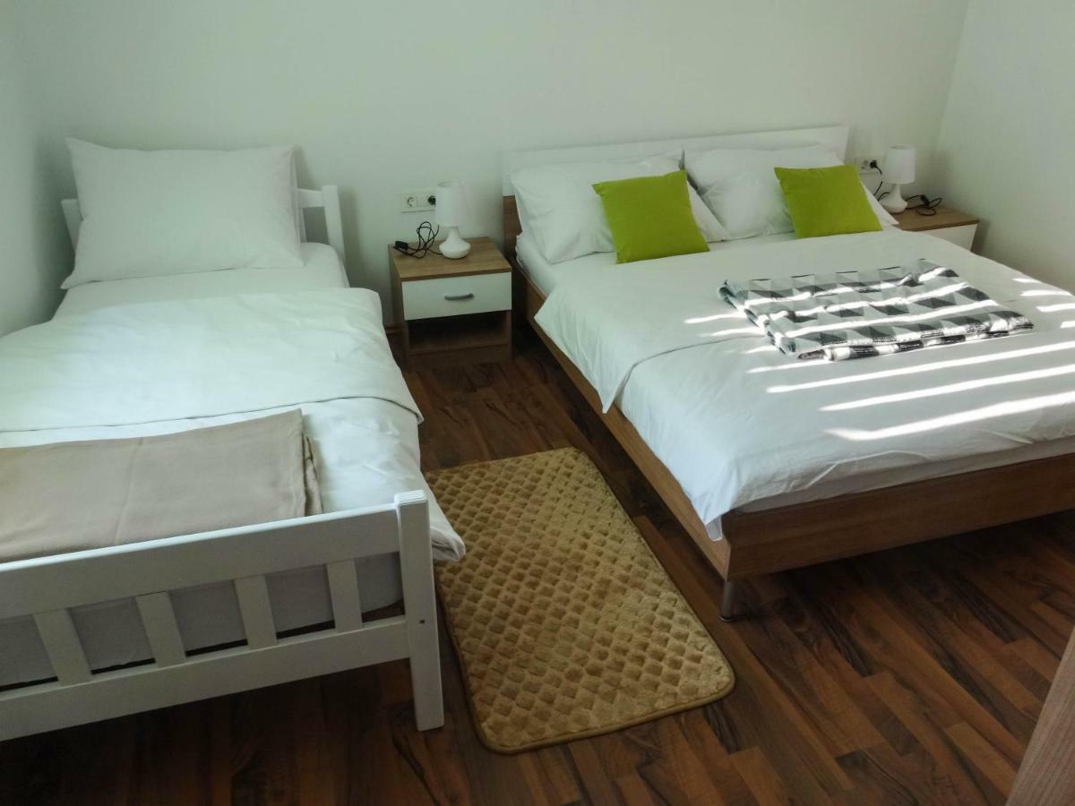 Apartman Sara Vl. Franjo Klasic 크라피나 외부 사진