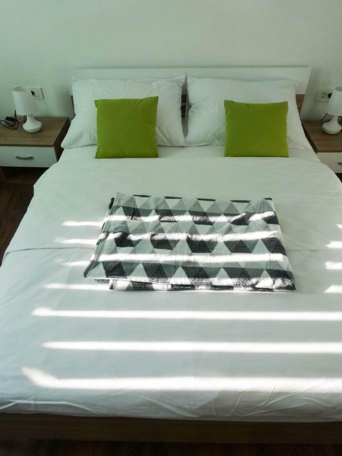 Apartman Sara Vl. Franjo Klasic 크라피나 외부 사진